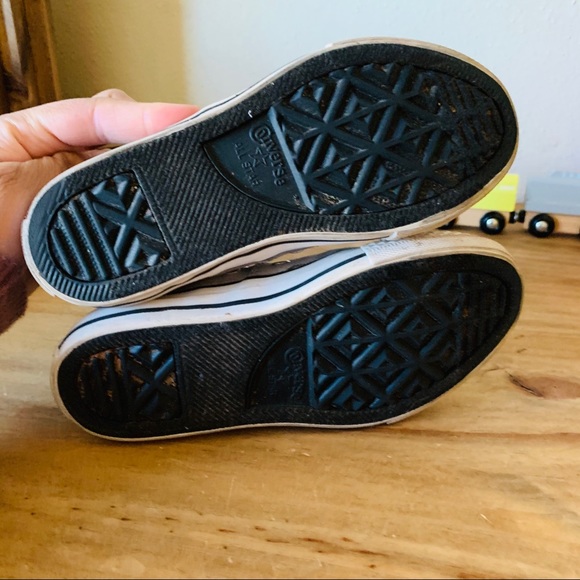 Cute Boys Converse Sneakers - Picture 4 of 4